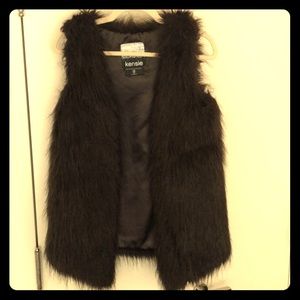 Kensie faux fur vest